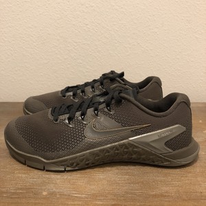 7.5 mens to womens nike