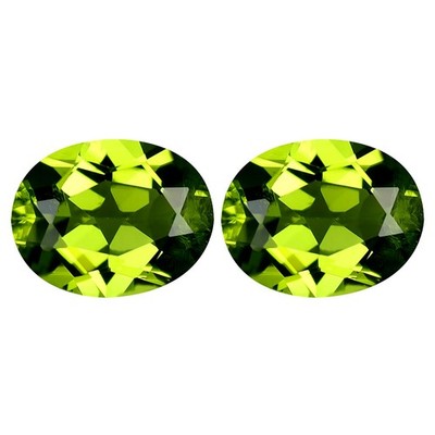 3.90 ct(2pcs) MATCHING PAIR Oval (8.99 x 6.85 mm) Natural Green Peridot