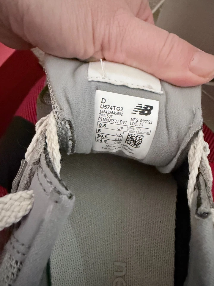 New Balance 574 Classic U574TG2, US Men Size 6.5/ Women Size 8  - Image 3 of 4