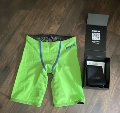 Arena primo size 26 green purple worn once