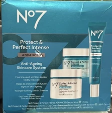 No7 Protect & Perfect Intense Advanced Anti-Aging Skincare System EXP 06/2026