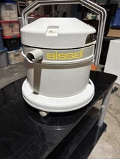 Bissell 1655 CM Deep Cleaning Machine Wet Dry Bagless