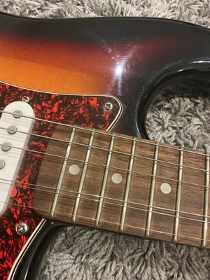 Anfänger-Gitarre Squier SE Special Start By Fender Sunburst 2011