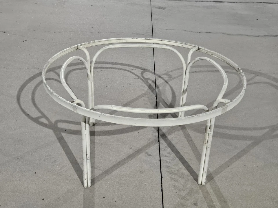 Brown Jordan Kantan Patio Table Outdoor Dining 48" Vintage Midcentury  - Image 2 of 4