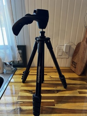 Manfrotto Compact Action Tripod MKCOMPACTACN-BK Blk  Missing Quick Release Plate