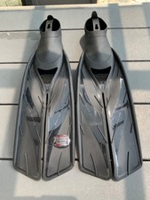 Atomic Aquatics Split Fins Size 10.5-11.5 Black Flex Batten Full Boot Very Nice Atomic Aquatics Split Fins Size 10.5-11.5 Black Flex Batten Full Boot Very Nice