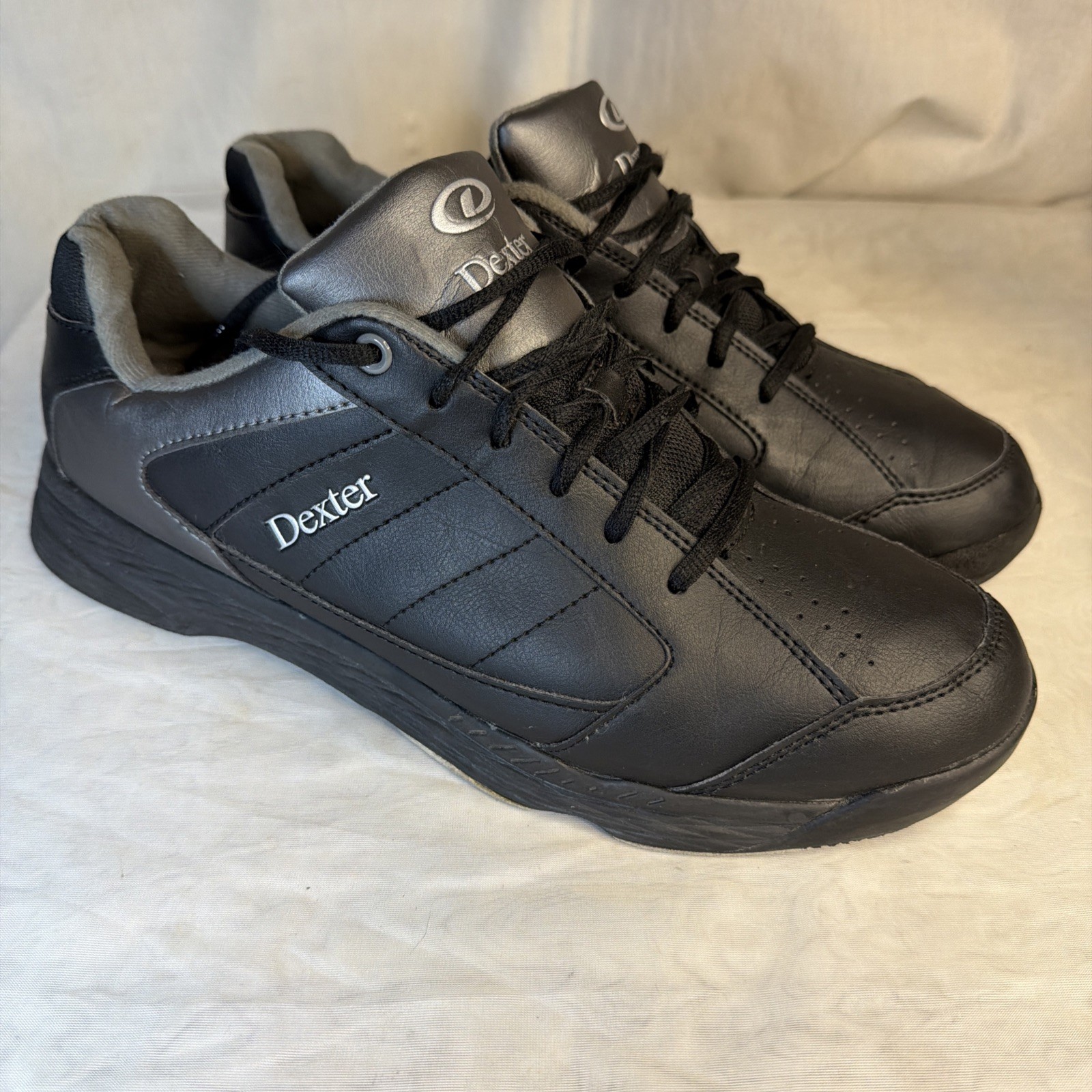 13 M Black/grey