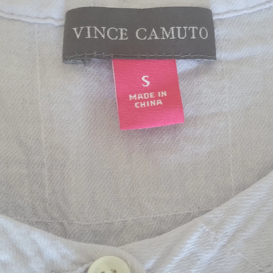 Camisa Vince Camuto Crinkle Crepe Botão Feminina Pequena Semitransparente Roxa Top - Imagem 3 de 4