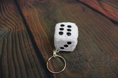 Fuzzy-Dice Auto Plüschwürfel 4x4 cm Würfel WEISS Oldtimer Oldschool Retro Low