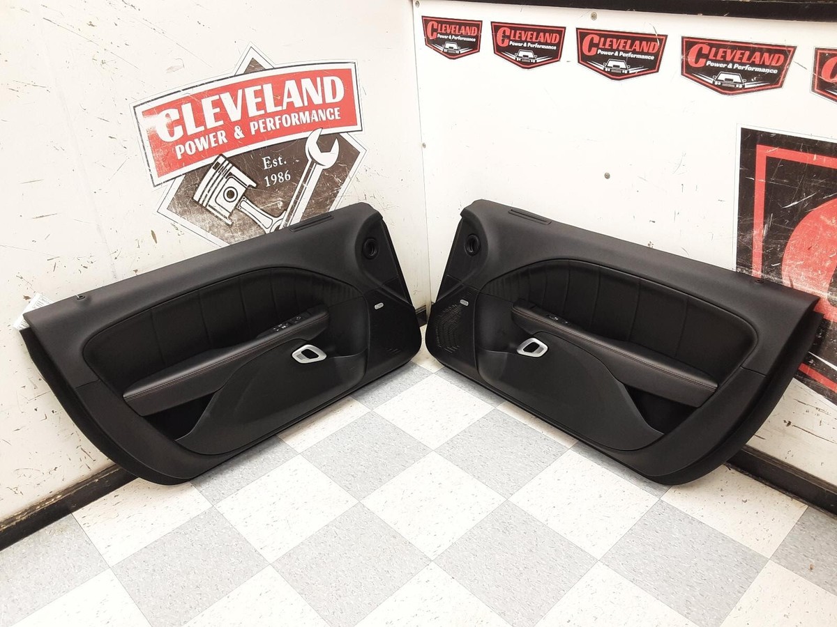 SCRATCH 2015-2016 Dodge Challenger R/T Plus Shaker OEM Interior