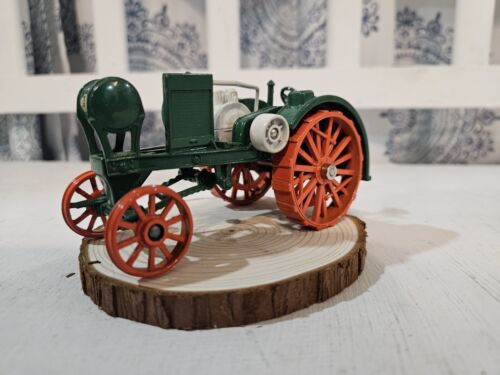 ERTL John Deere Overtime Tractor - Picture 2 of 7