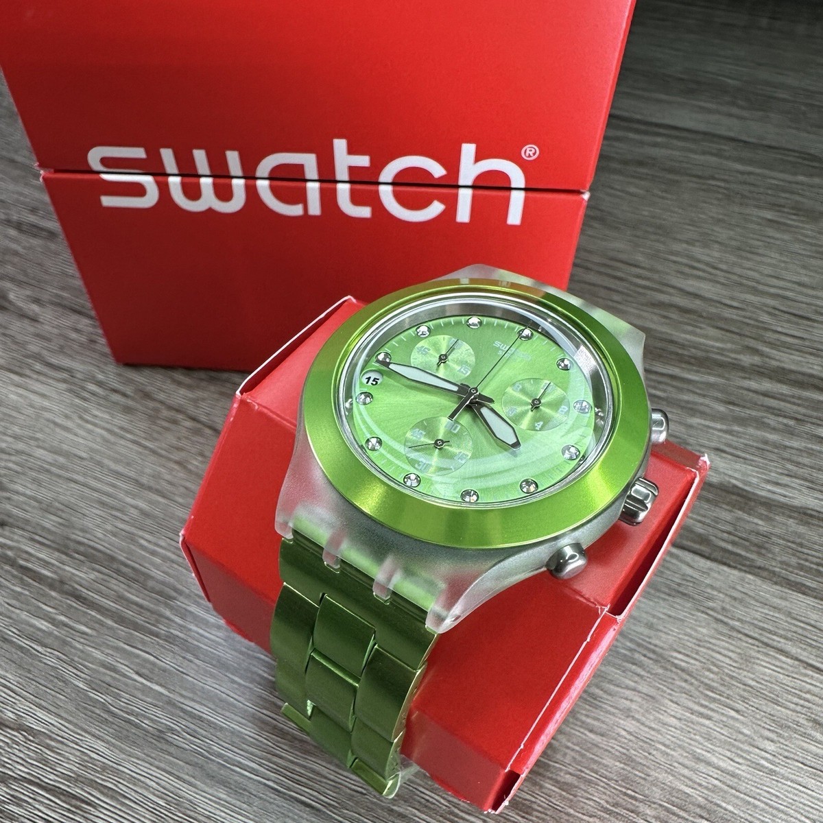 NEW✓ SWATCH IRONY FULL BLOODED LIME GREEN CHRONO ALUMINUM NEW✓ SWATCH IRONY FULL BLOODED LIME GREEN CHRONO ALUMINUM