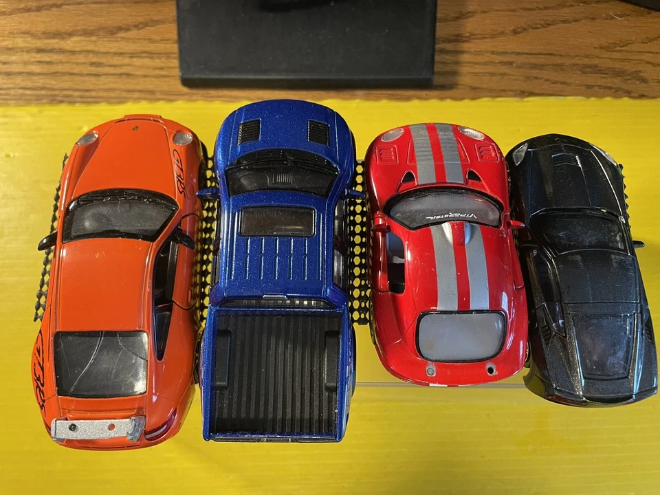 3-KINSMART VEHICLES+1-BURAGO VETTE-RAPTOR PU-PORSCHE-VIPER USED RARE HTF  LOT K4 — 第 4/4 张图片