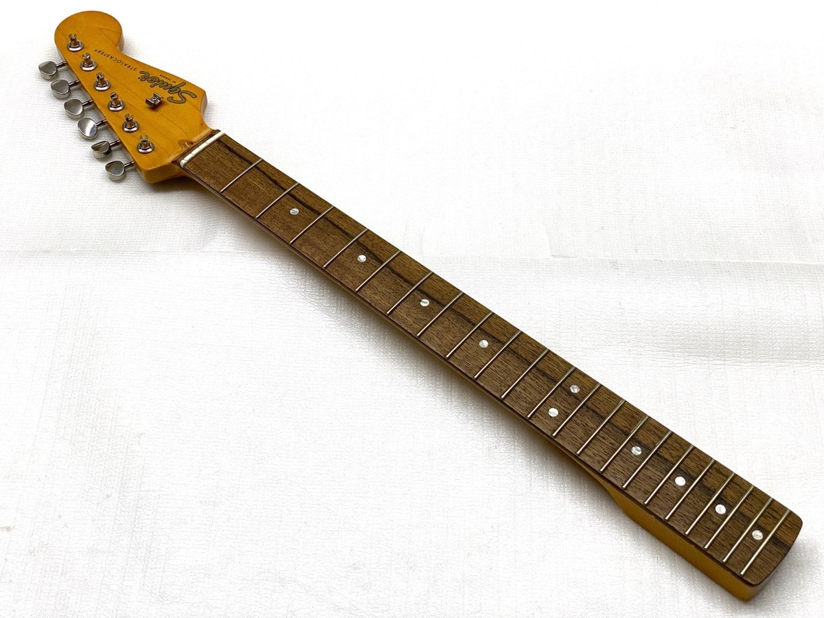 美品！メンテナンス済み　Squier Stratocaster s-l1200.jpg