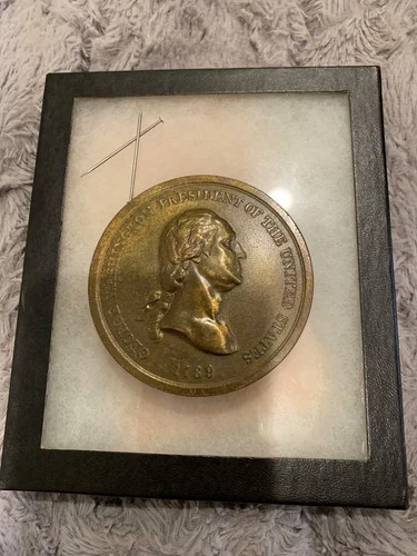 George Washington 3" Native American peace and friendship medal in case