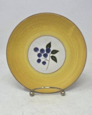 Vintage Stangl Pottery Blueberry Pattern Dessert / Bread Plate - 6''