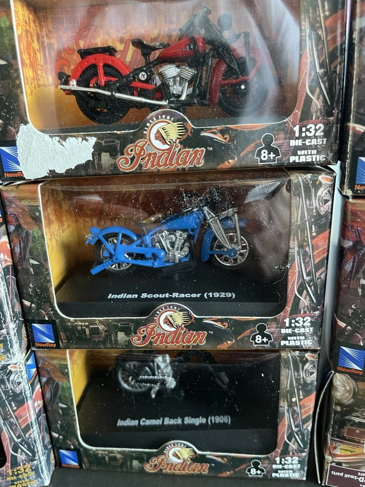 Konvolut 9x New Ray INDIAN  Motorrad Modelle Maßstab 1:32 - Bild 3 von 4