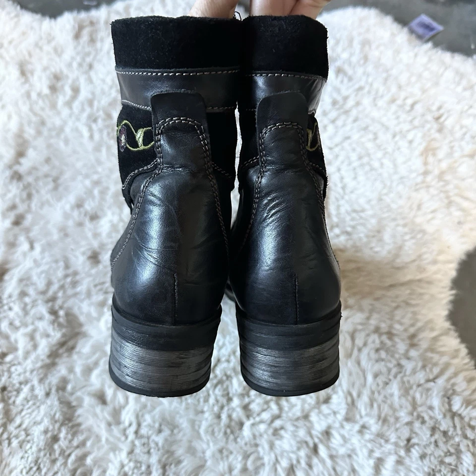 Dromedaris Kara Embroidery Black Leather Boots Size 40 Women’s (9 To 9.5 US) - Image 4 of 4