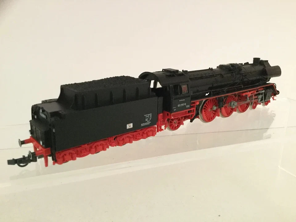 PIKO 5/6334 03 2157-0 Dr (DDR) Black Frame Red, Smoke Deflectors Witte - Image 2 of 2