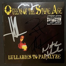 AUTHENTIC Autographed Queens of the Stone Age Lullabies CD insert hand signed