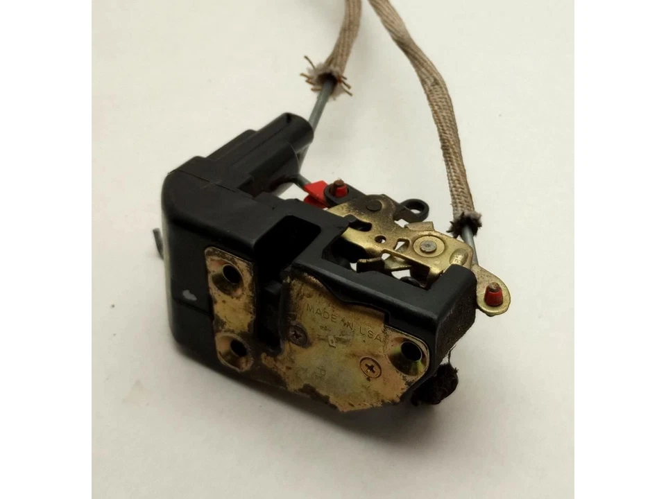 Actuador de cierre de cerradura de puerta delantera derecha para pasajero Jeep Cherokee XJ compatible con 1997-2001 Foto 2 de 4