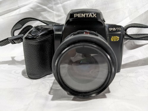 Pentax PZ-70 35mm SLR Film Camera - Picture 4 of 5