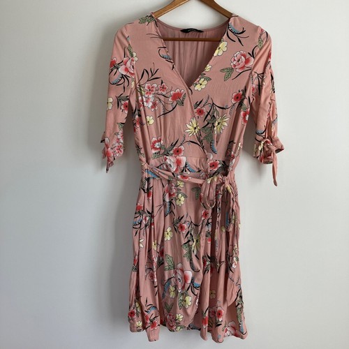 Decjuba pink floral botanical wrap vneck dress size 10 eBay