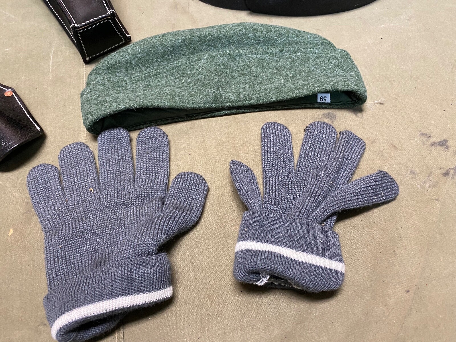 WWII GERMAN WAFFEN FIELD GEAR  M38 CAP, K98 RIFLE AMMO EQUIPMENT GEAR LARGE LOT