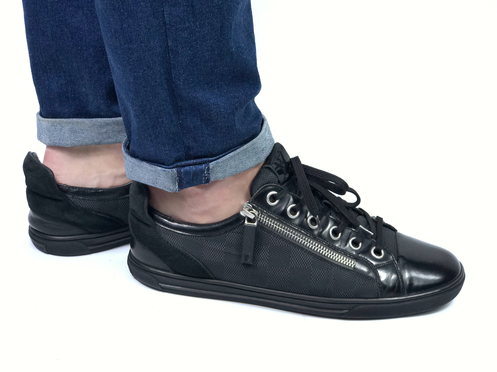 LOUIS VUITTON men's black damier canvas sneakers | Size 6/US 8 (26.5cm/10.4  in)