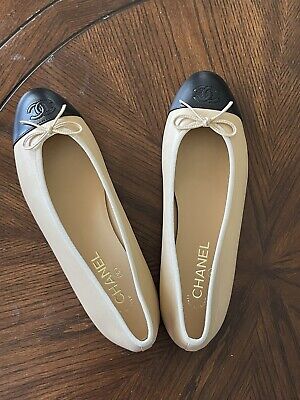 CHANEL Lambskin Cap Toe CC Ballerina Flats 39.5 Beige Black 1302483