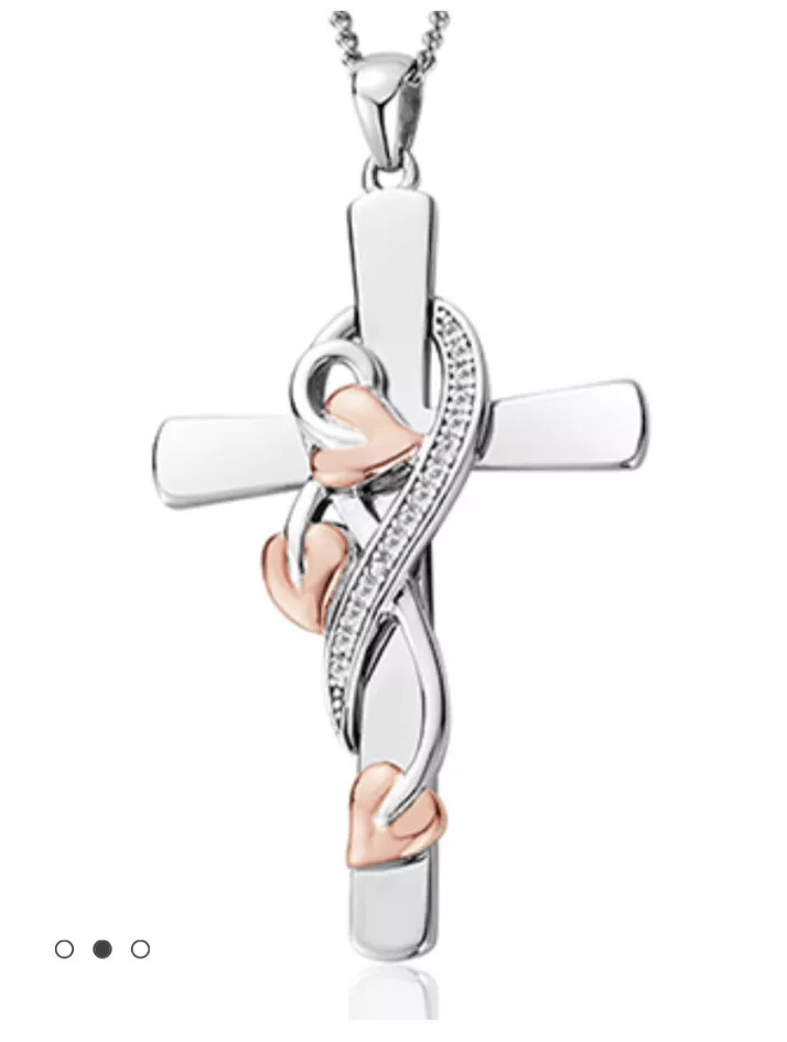 Clogau necklace shop