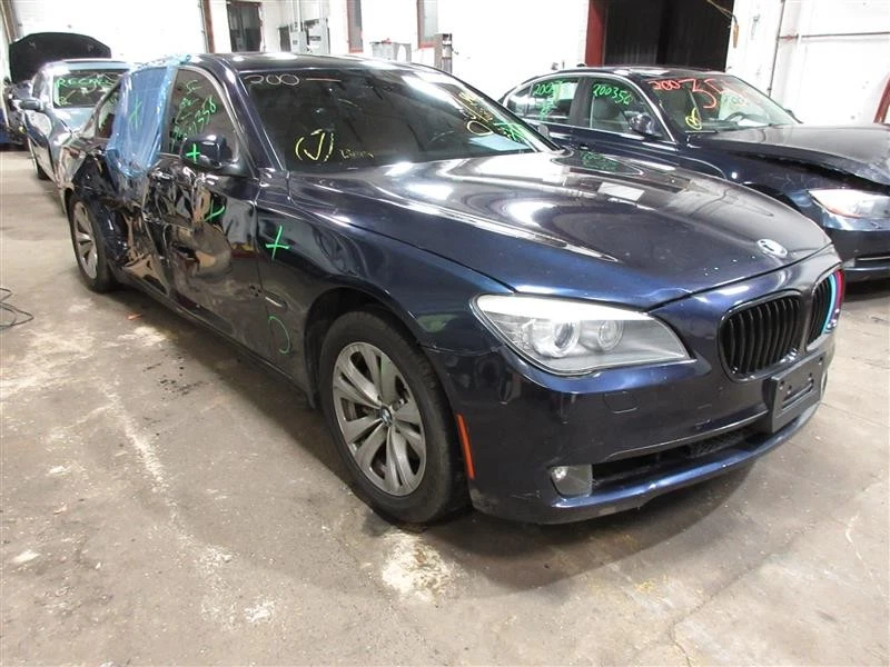 GRILLE 740i 740il 750 HYBRID 750i 750il 760li Active 7 Alpina 09-12 Left 1057075 - Image 3 of 4