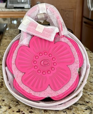 !! NEW !! COACH Tea Rose Floral Flower Shaped Crossbody Bag LH/Dragonfruit