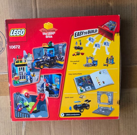 LEGO 10672 Juniors: Batman: Defend the Batcave