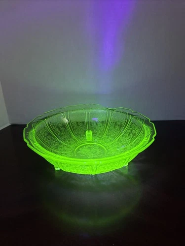 VTG Jeannette Cherry Blossom Green Uranium Glass 10.5" Round Footed Bowl (Read)
