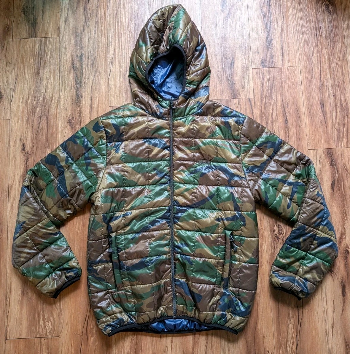 Stussy Camo Reversible Puffer Jacket Men's Small Green & Blue Hooded Full Zip