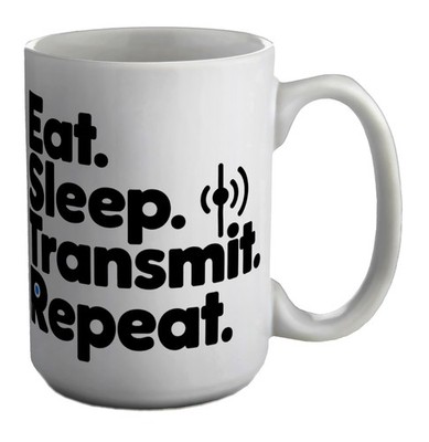 EAT SLEEP TRANSMIT REPEAT. RADIO PRESENTER TASSE 15 OZ GROSSE TASSE GESCHENK WEISS