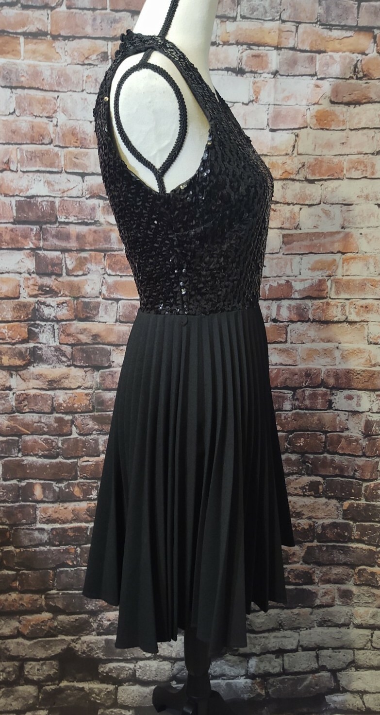 VINTAGE 1980s BLACK SEQUIN HALTER DRESS PLEATED S… - image 2