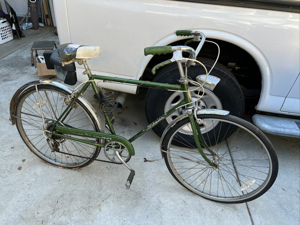 Vintage 1968 Schwinn De Luxe Collegiate - Mens | eBay Vintage 1968 Schwinn De Luxe Collegiate - Mens | eBay
