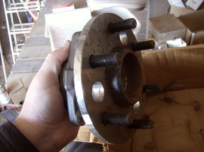 GENUINE GM ACDELCO 15693437 FRONT WHEEL HUB AND BEARING | eBay 