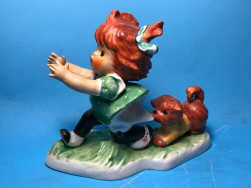Vintage Goebel Charlot BYJ "E-E-E-ck" Redhead Puppy Tugging at Girl's Clothes - Picture 2 of 5