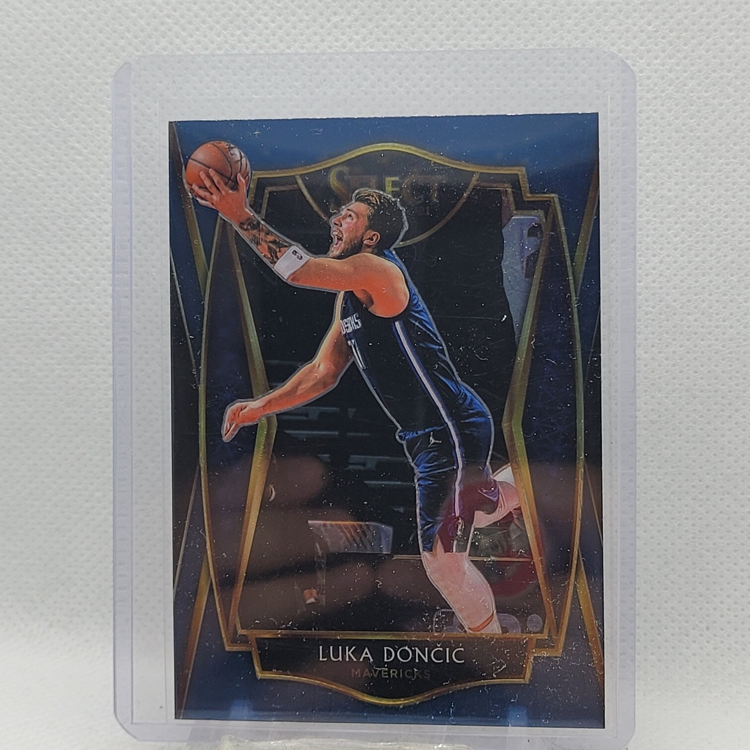 2020-21 Panini Select Basketball Luka Doncic Premier Level Blue Prizm