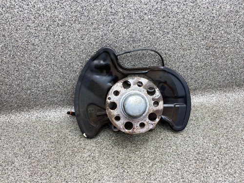 Achsschenkel vorne links Radlager A2044202544 75Tkm Mercedes W204 11.1983.187