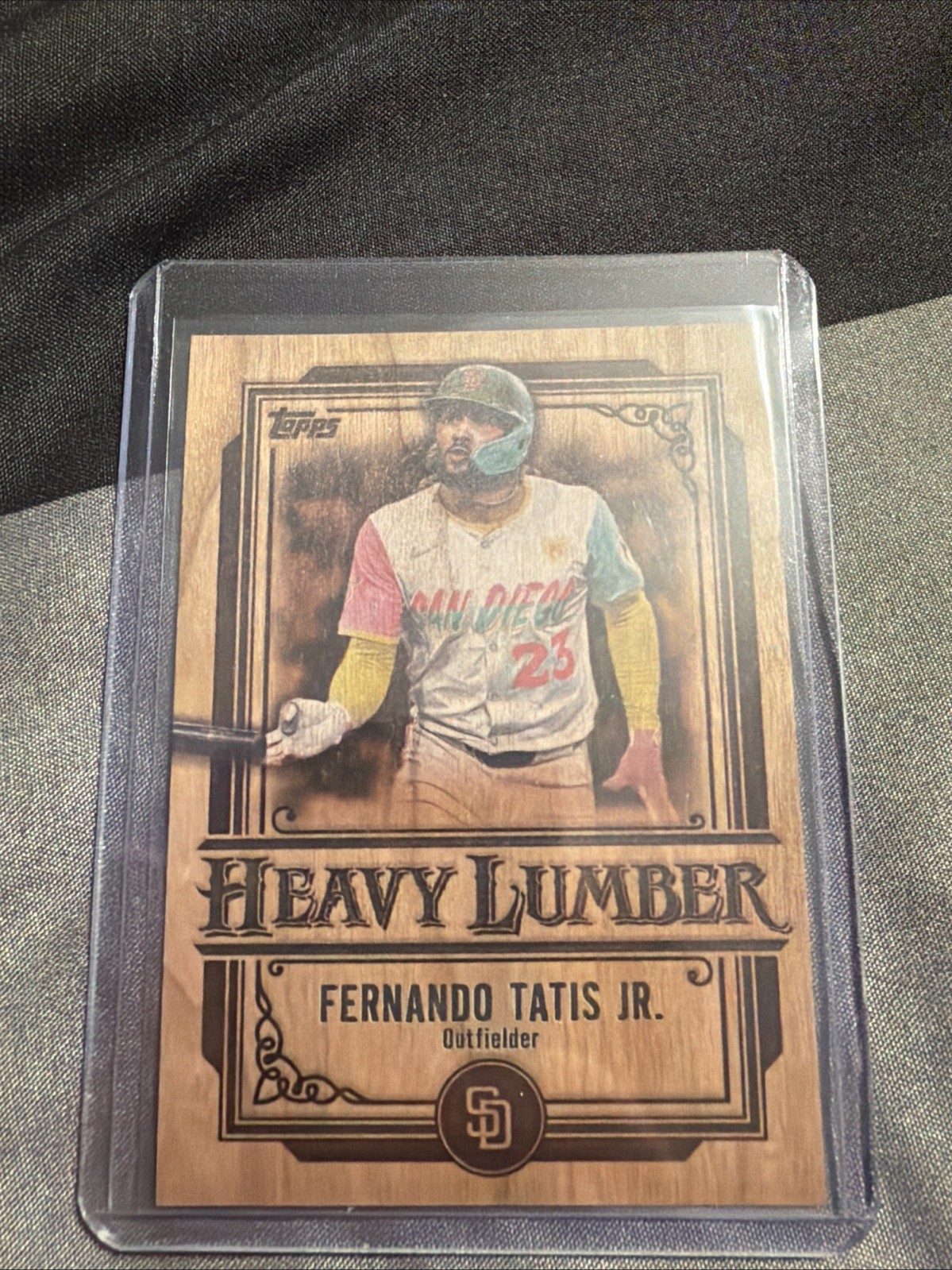 2025 Topps Series 1 FERNANDO TATIS JR. Heavy Lumber HL-13 SSP San Diego Padres