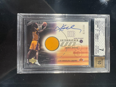 2001-02 Upper Deck Kobe Bryant Game Worn Jersey On-Card Auto /100