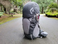 BLACK DIAMOND Octane 28L Hiking Climbing Internal Frame 24" Backpack ~ Size M