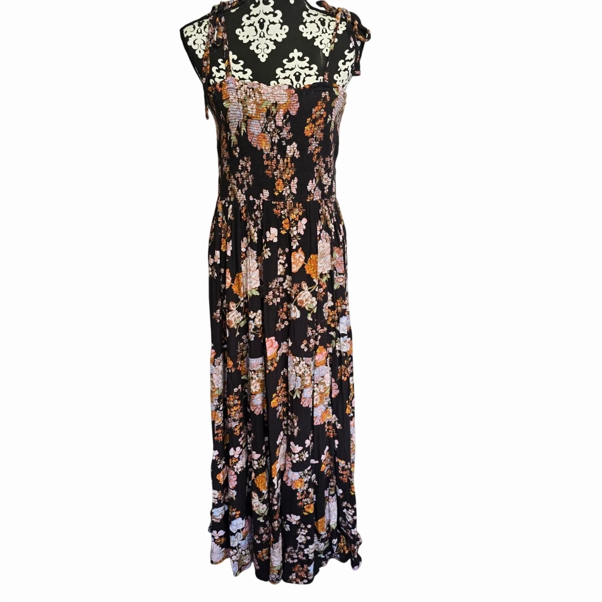 gothic dress long sleeve Victorian Lace Dress – DraculaClothing main image 0