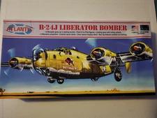 ATLANTIS TOY & HOBBY INC. B-24J Liberator Bomber Buffalo Bill Model Kit 1/92