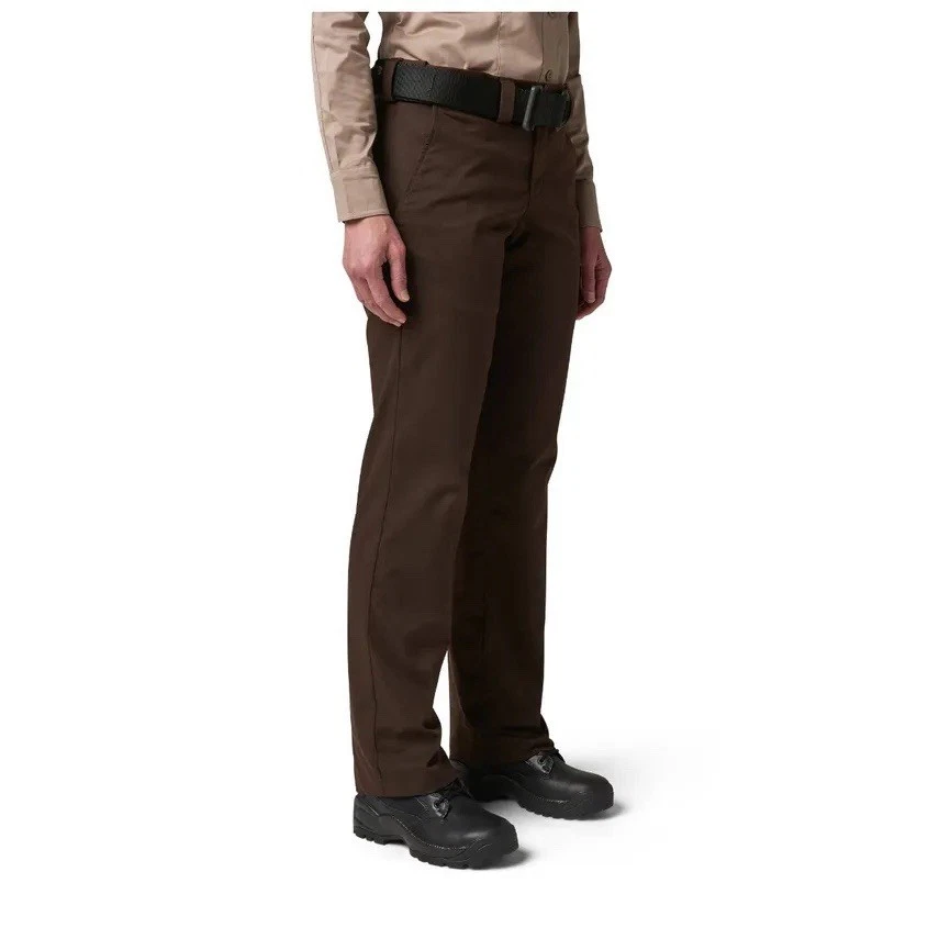 Pantalón cargo uniforme táctico para mujer 5.11 clase B talla 12 en marrón  Foto 2 de 4