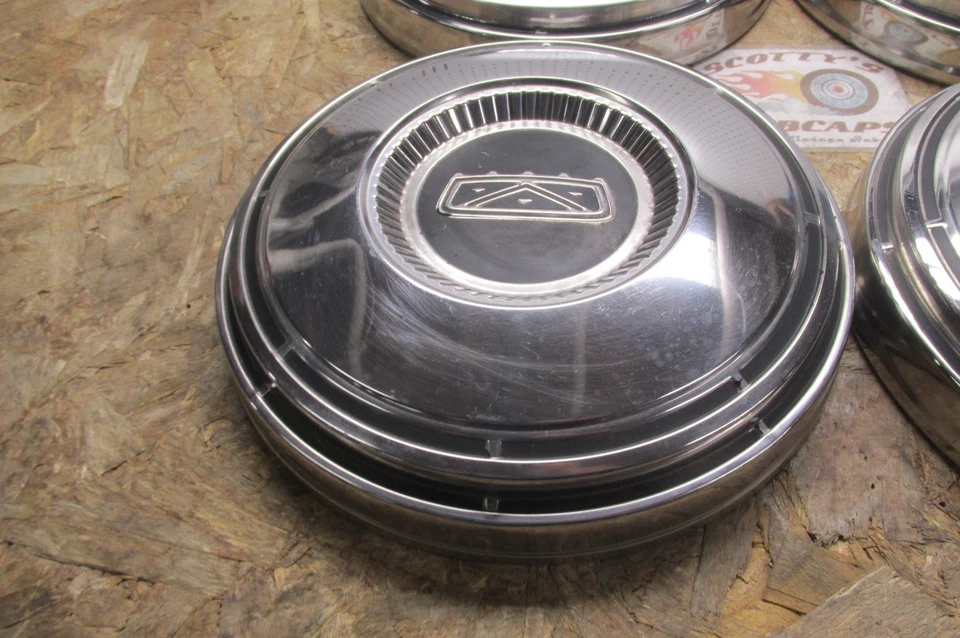 1967-80 FORD F100 1/2 TON PICKUP TRUCK, VAN POVERTY DOG DISH HUBCAPS, SET OF 4 - Image 4 of 4